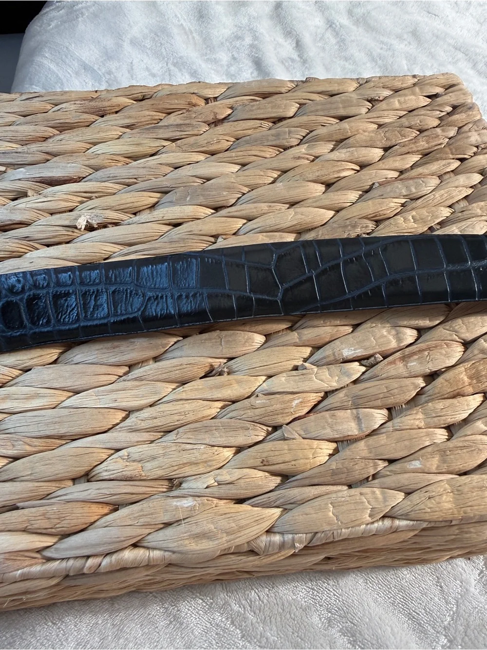 Trafalgar Italian Embossed Calfskin Leather Belt Black Croc Size 38 USA